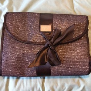 GHD Travel bag - Hair curling heat protector